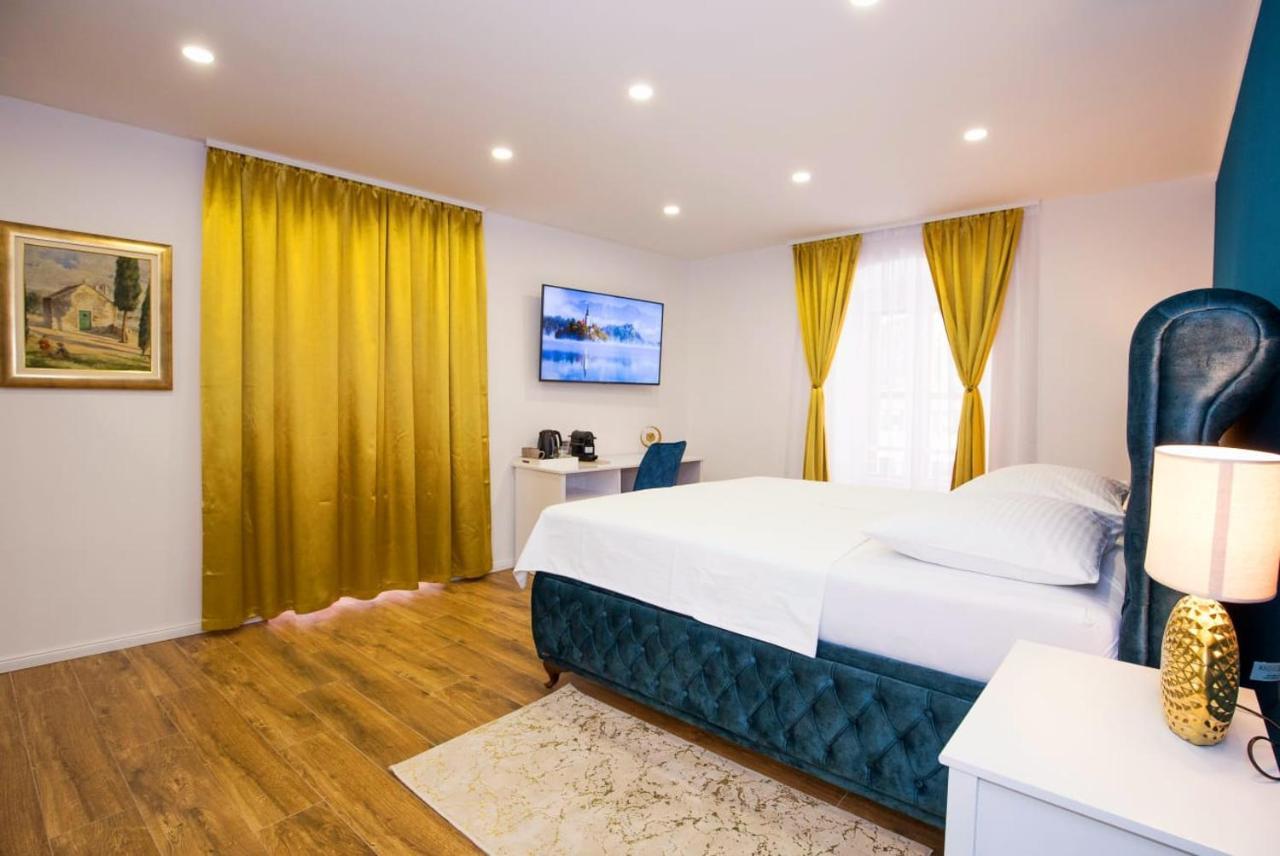 Gold Luxury Room Split Zewnętrze zdjęcie